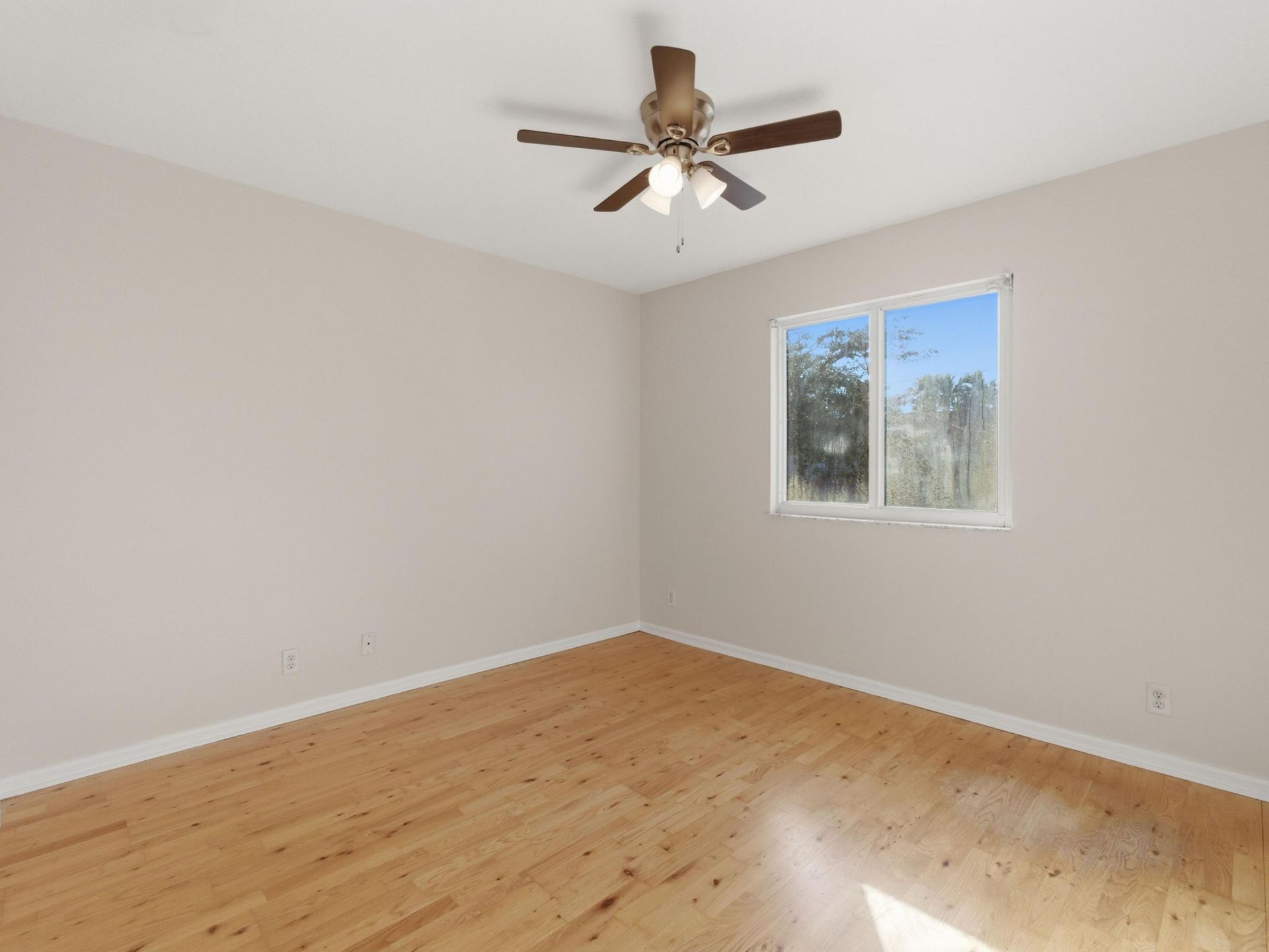 9212 Lily Bank Court, Riviera Beach, FL 33407 Photo