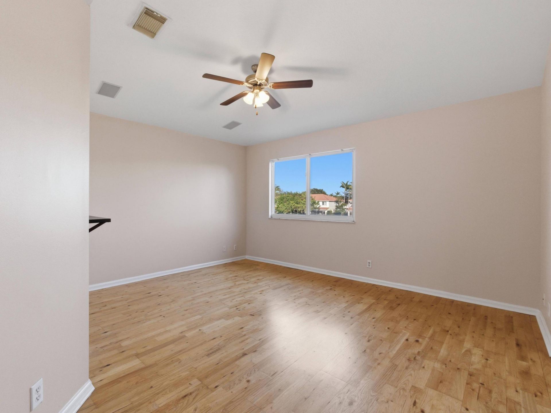 9212 Lily Bank Court, Riviera Beach, FL 33407 Photo