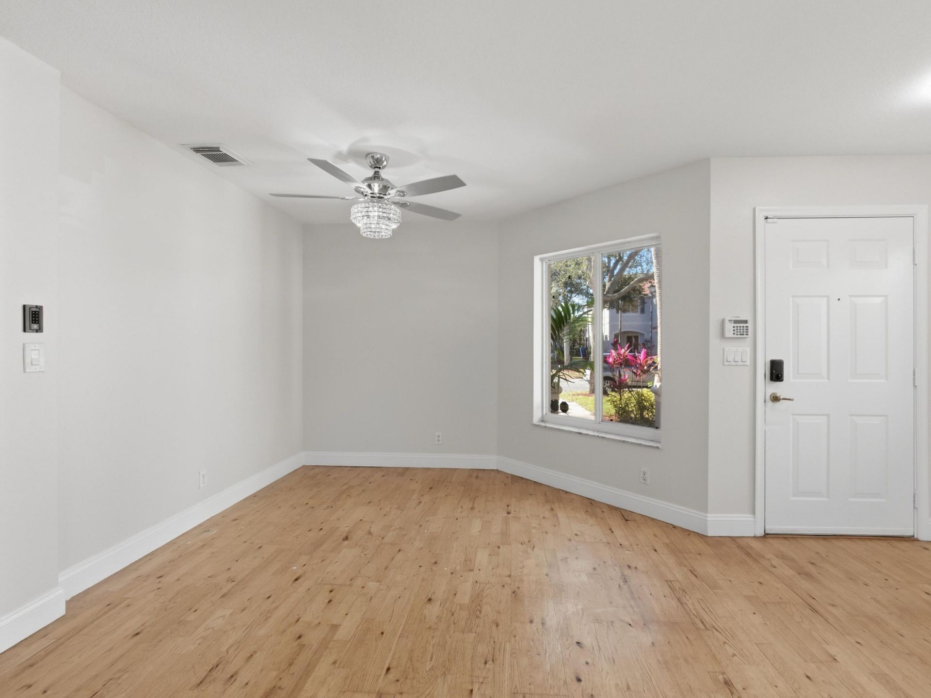 9212 Lily Bank Court, Riviera Beach, FL 33407 Photo