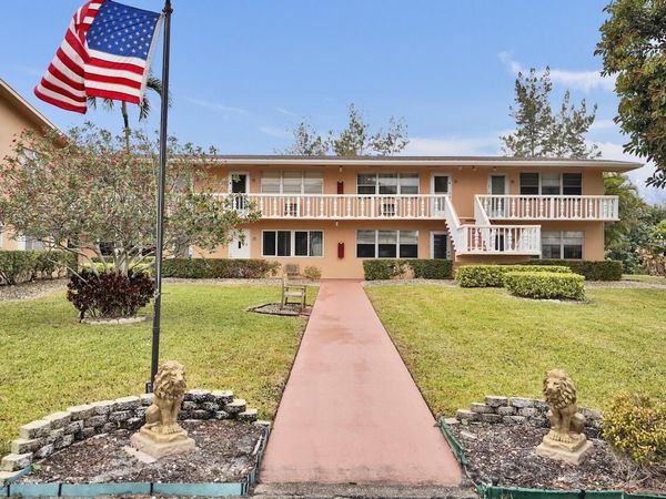 60 Camden C, West Palm Beach, FL 33417