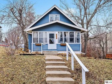 3275 Hascall Street, Omaha, NE 68105
