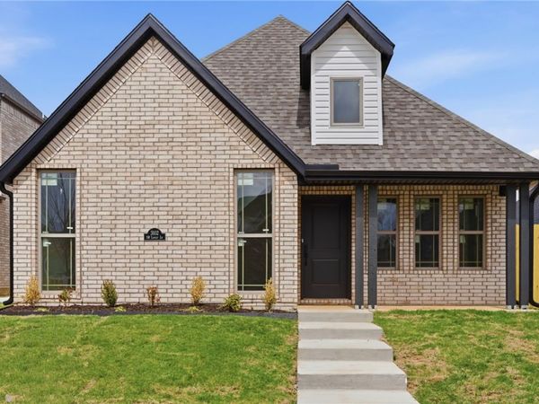 3102 SW Lovely Lane, Bentonville, AR 72713