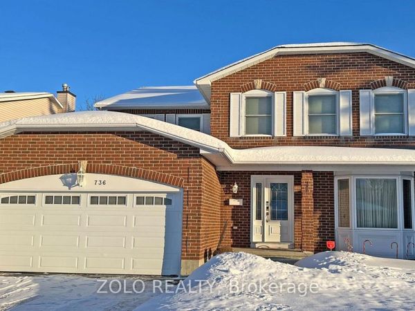 736 Hauteview Crescent, Ottawa, ON K4A2B8