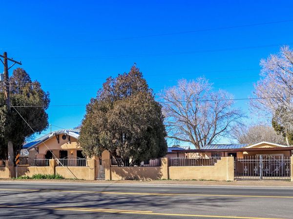 10125 4th Street NW, Albuquerque, NM 87114