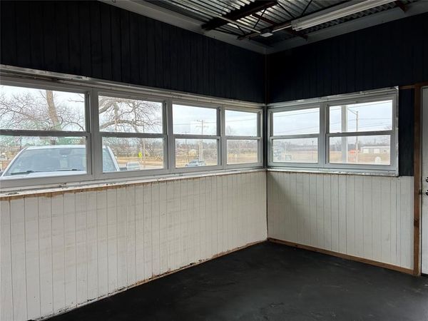 501 S Woody Guthrie Street, Okemah, OK 74859