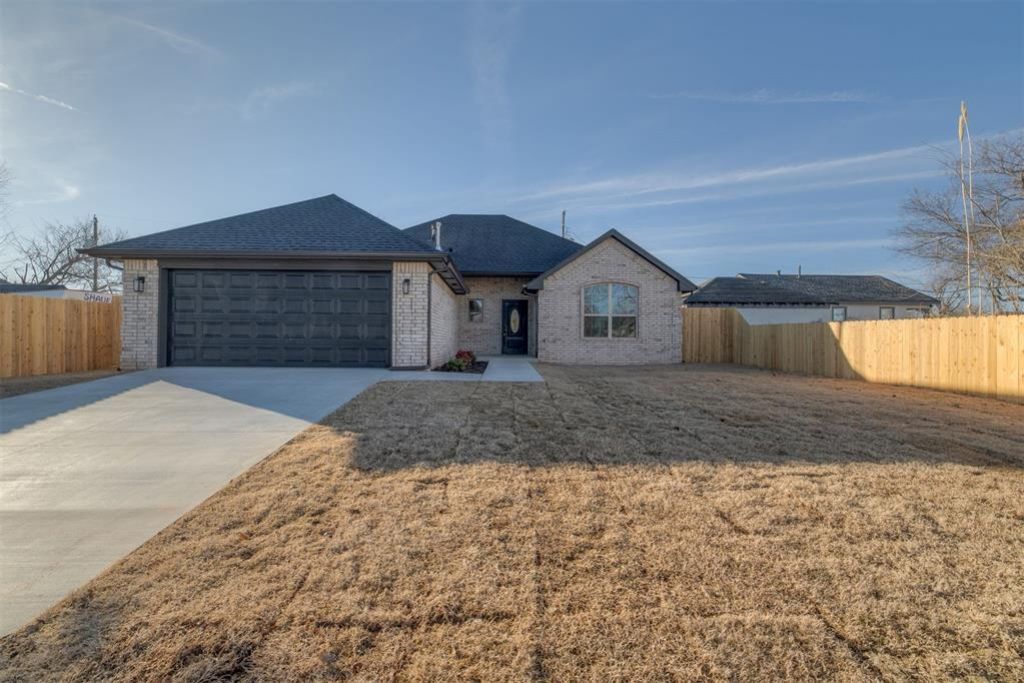 1426 Monticello Court, Oklahoma City, OK 73111 Main Photo
