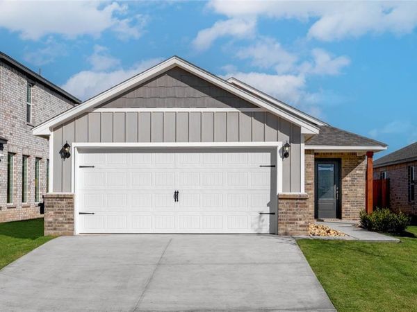 12728 Carrara Lane, Yukon, OK 73099