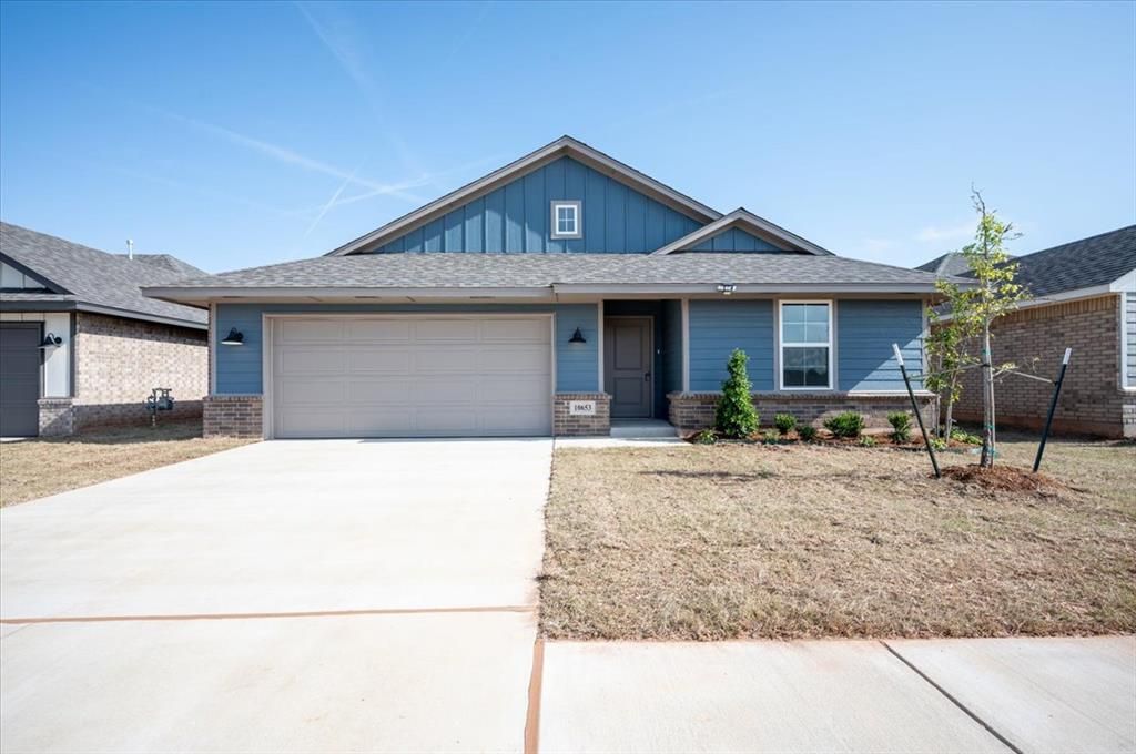 10653 SW 18th Street, Yukon, OK 73099 Main Photo