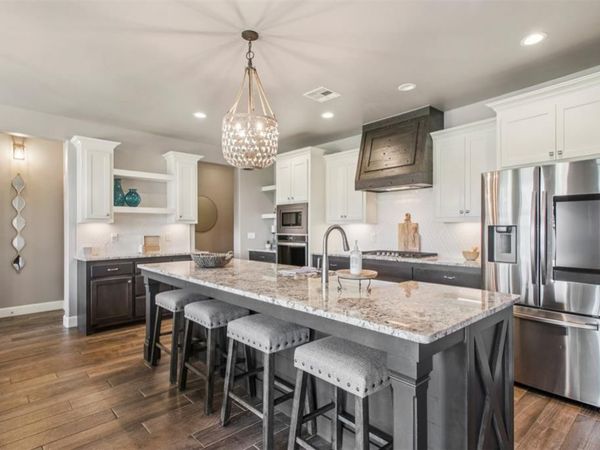 9108 NW 117th Street, Yukon, OK 73099