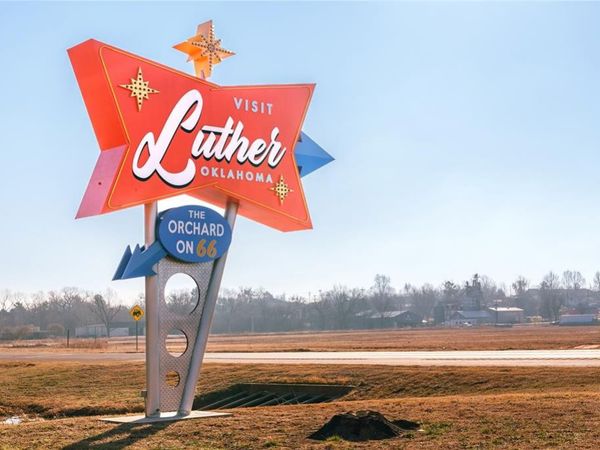 20220 Holmes Road, Luther, OK 73054