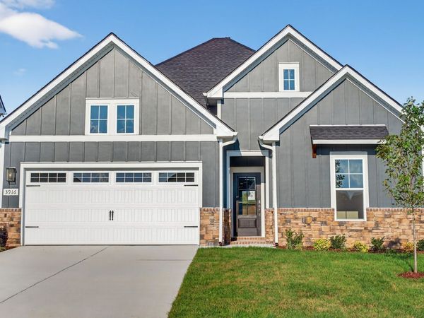 3916 Trinity Woods Rd, Columbia, TN 38401