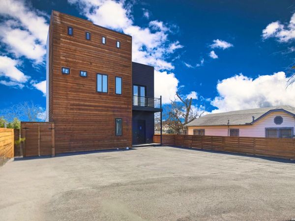 118 Clark, San Antonio, TX 78203