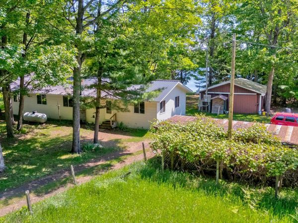 14738 LL Road, Garden Twp, MI 49895