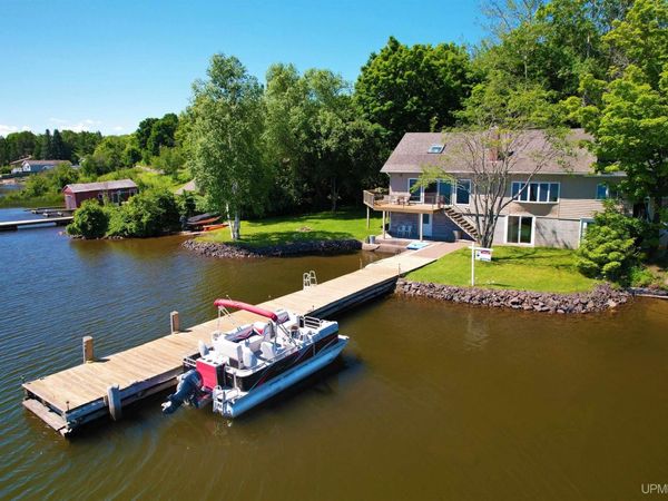 52170 Canal Road, Stanton Twp, MI 49931