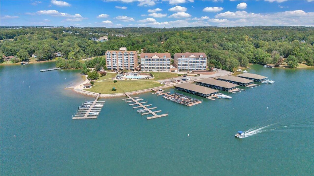 1245 Graves Harbor Trl, Unit 217, Huddleston, VA 24104 Main Photo