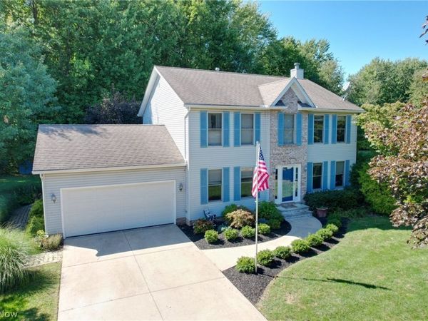 5400 Saint Peters Way, Mentor, OH 44060