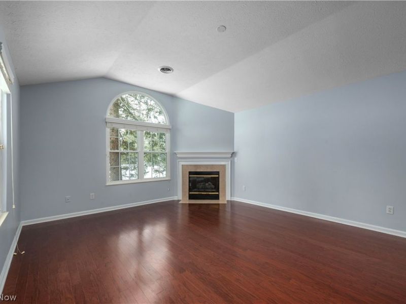 8208 Cyrus Lane, Northfield, OH 44067 Photo 10