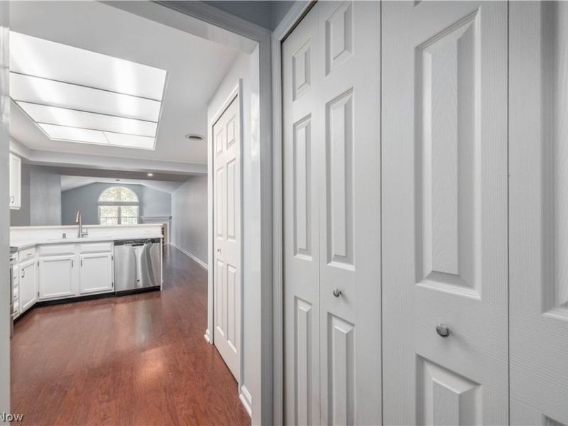 8208 Cyrus Lane, Northfield, OH 44067 Photo 24