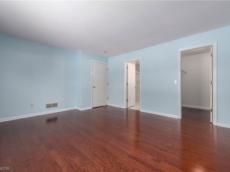 8208 Cyrus Lane, Northfield, OH 44067 Photo 37