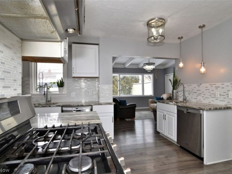 4473 Silsby Road, Cleveland, OH 44118 Photo 9