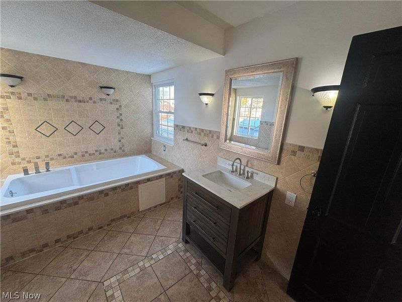 3493 W 118th Street, Cleveland, OH 44111 Photo 11