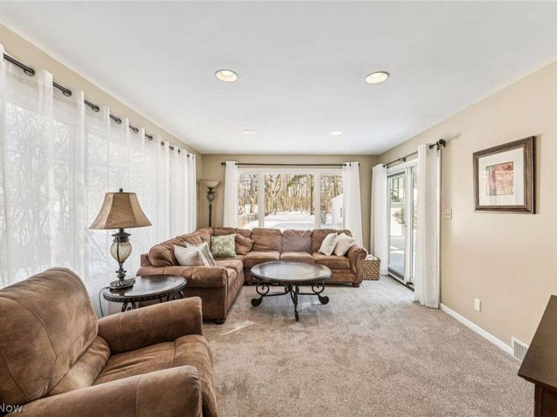 1837 Oakmount Road, South Euclid, OH 44121 Photo 5