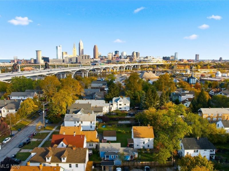 2137 W 11th Street, Cleveland, OH 44113 Photo 12