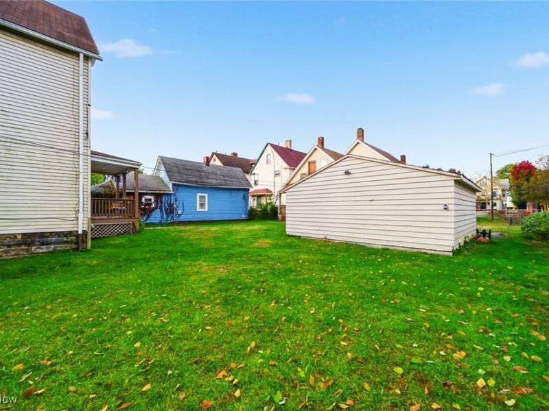 2137 W 11th Street, Cleveland, OH 44113 Photo 3