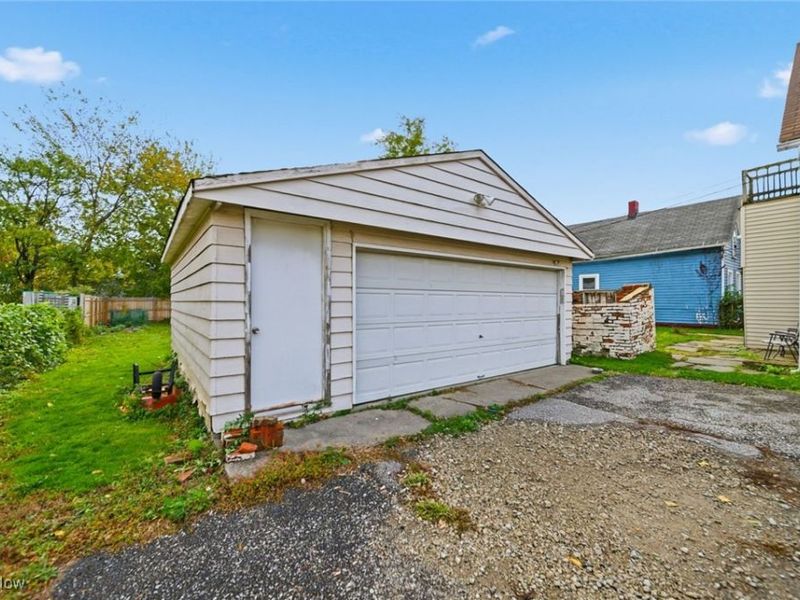 2137 W 11th Street, Cleveland, OH 44113 Photo 9