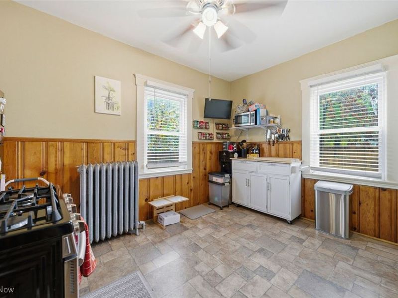 2147 W 11th Street, Cleveland, OH 44113 Photo 11