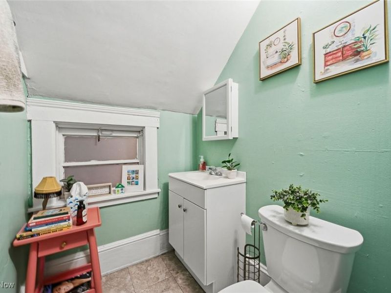 2147 W 11th Street, Cleveland, OH 44113 Photo 14