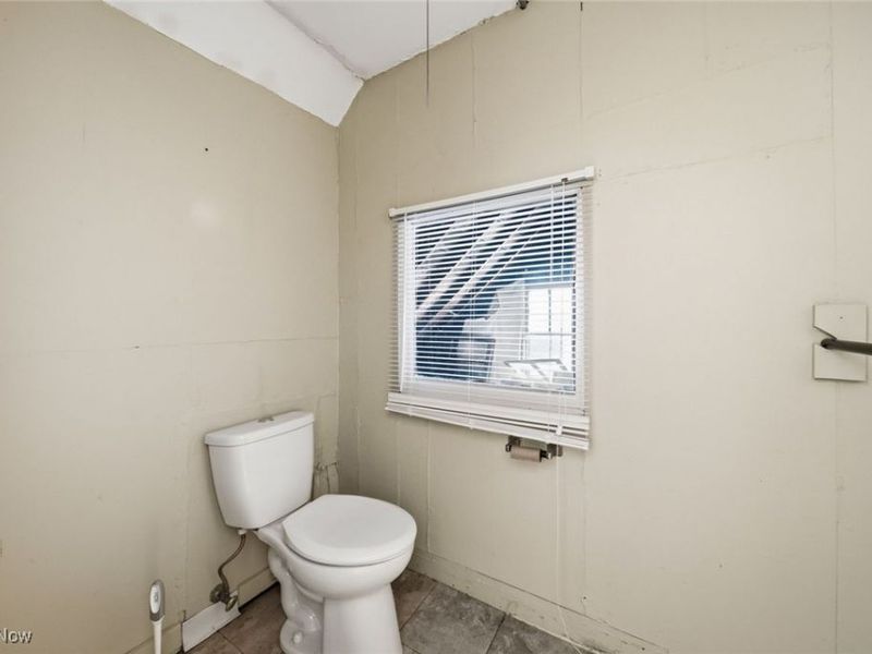 2147 W 11th Street, Cleveland, OH 44113 Photo 39