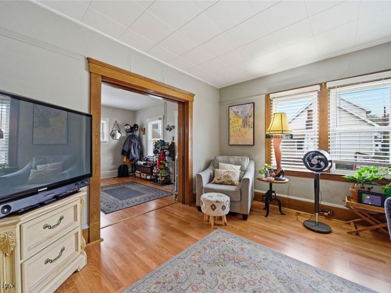 2147 W 11th Street, Cleveland, OH 44113 Photo 8