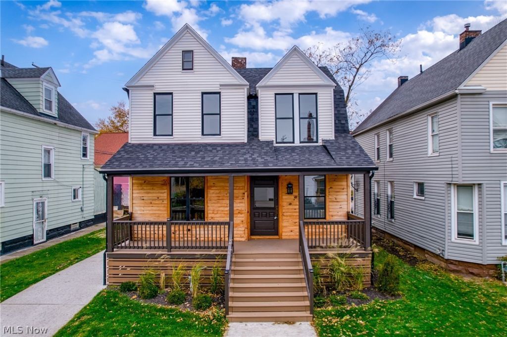 1422 W 77th Street, Cleveland, OH 44102 Main Photo