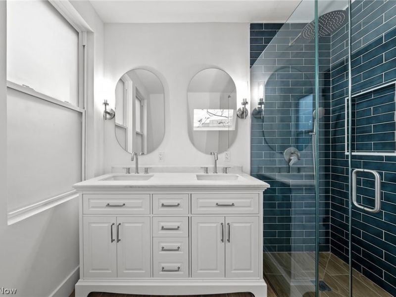 1422 W 77th Street, Cleveland, OH 44102 Photo 26