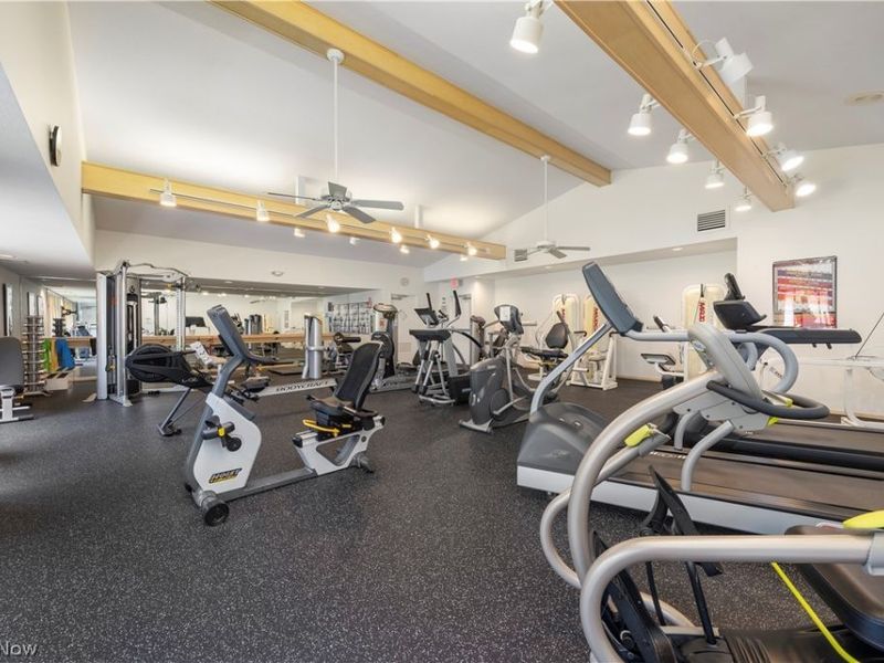 12567 Olympus Court, Strongsville, OH 44149 Photo 43