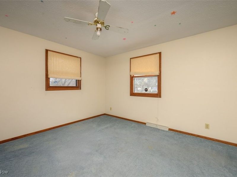 3445 Cheyenne Trail NE, Hartville, OH 44632 Photo 17