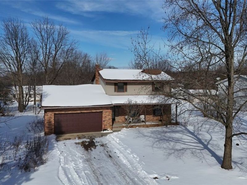 3445 Cheyenne Trail NE, Hartville, OH 44632 Photo 2