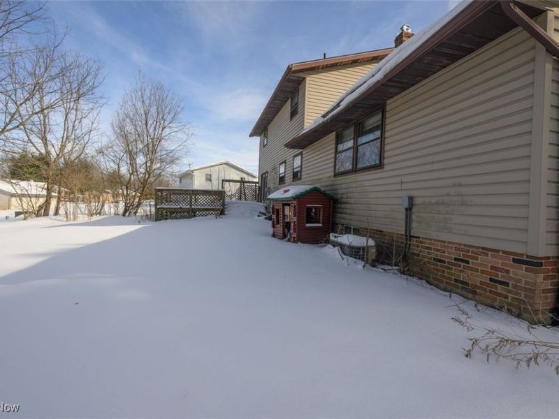 3445 Cheyenne Trail NE, Hartville, OH 44632 Photo 24