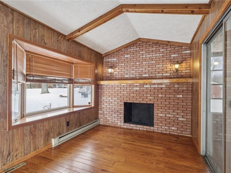 628 Matawan Drive, Campbell, OH 44405 Photo 14