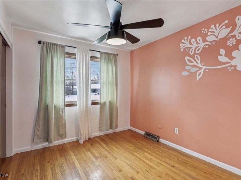 628 Matawan Drive, Campbell, OH 44405 Photo 17