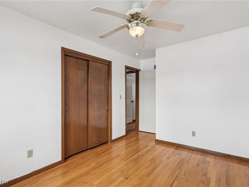 628 Matawan Drive, Campbell, OH 44405 Photo 20