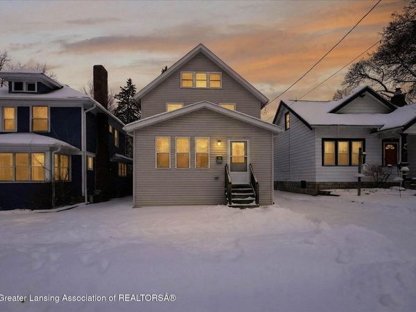 2021 Jerome Street, Lansing, MI 48912