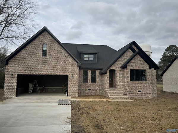 1322 South Broad Street, Albertville, AL 35950