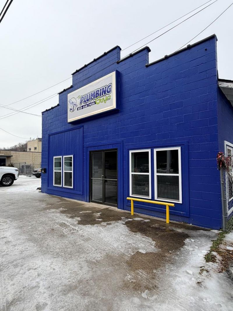 1124 South Lake Dr. Prestonsburg, Prestonsburg, KY 41653