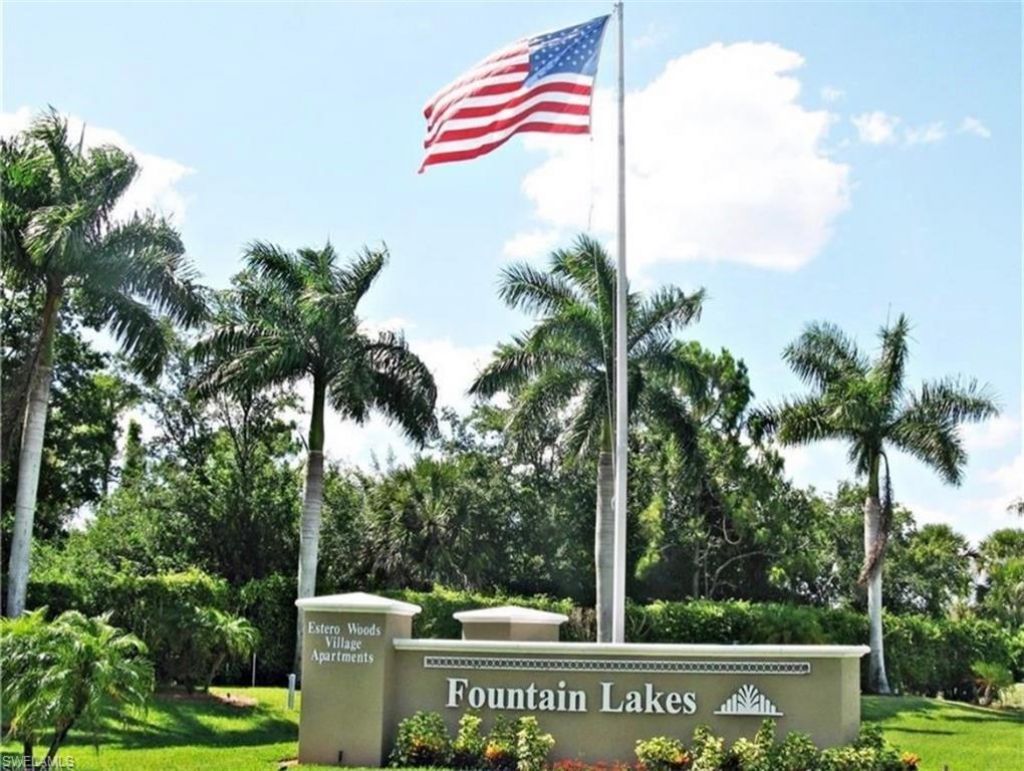22690 Island Lakes Dr, Estero, FL 33928 Photo