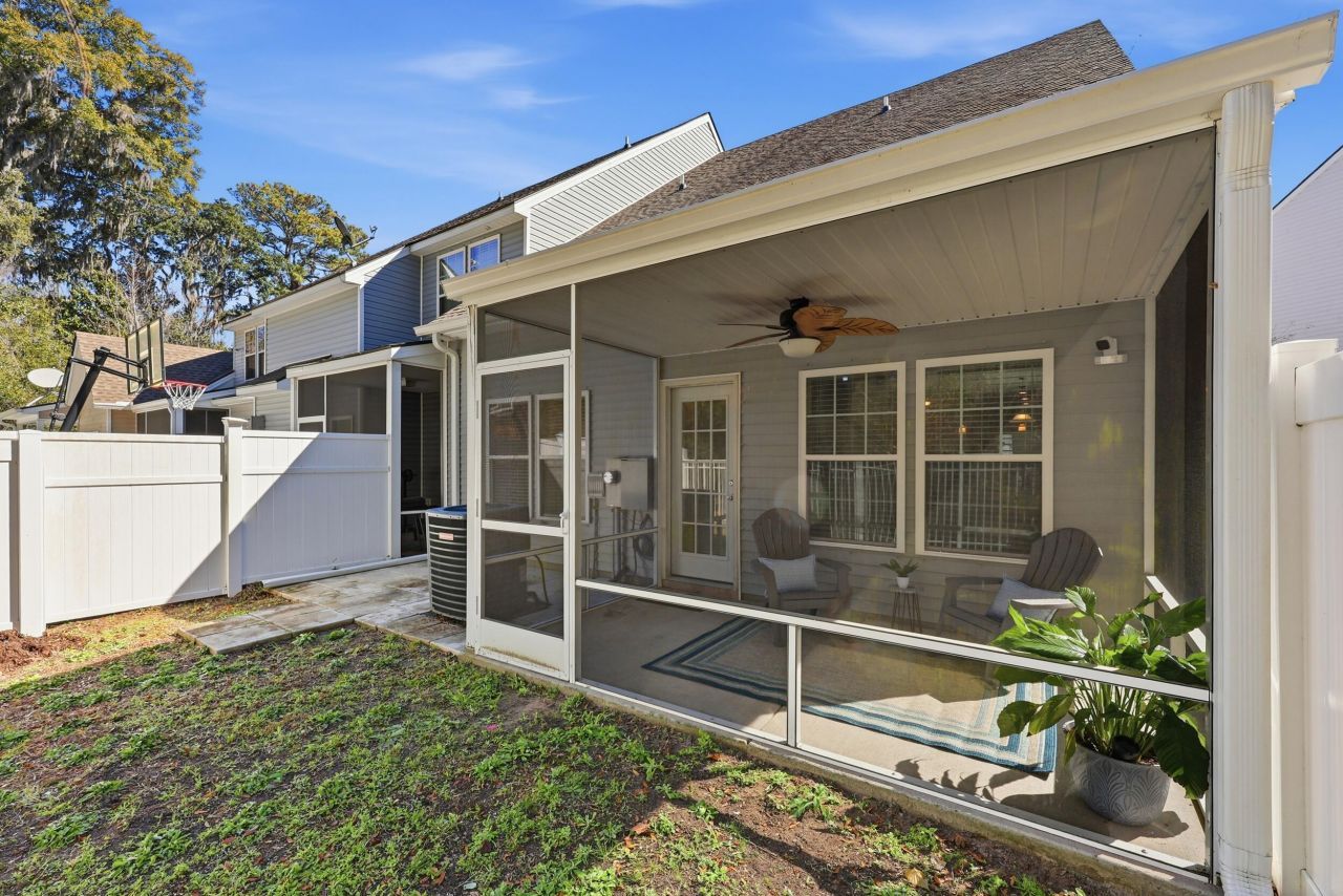 371 Dante Circle Photo 19