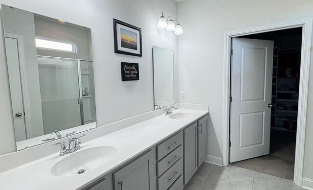 226 Rhodes Court Photo 16