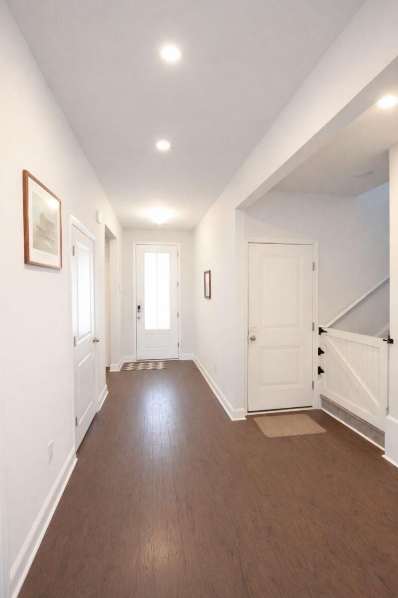 226 Rhodes Court Photo 20