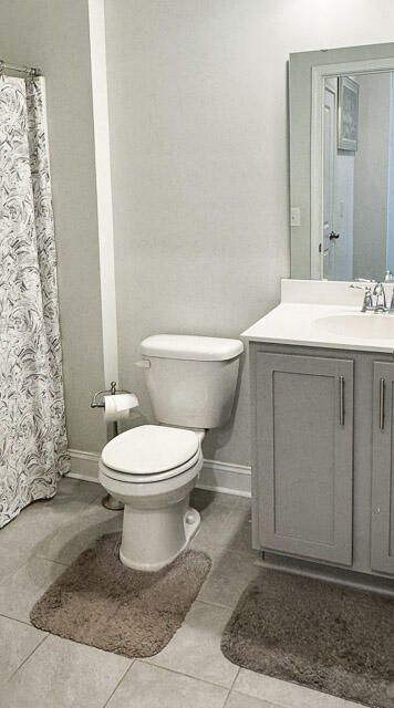 226 Rhodes Court Photo 25